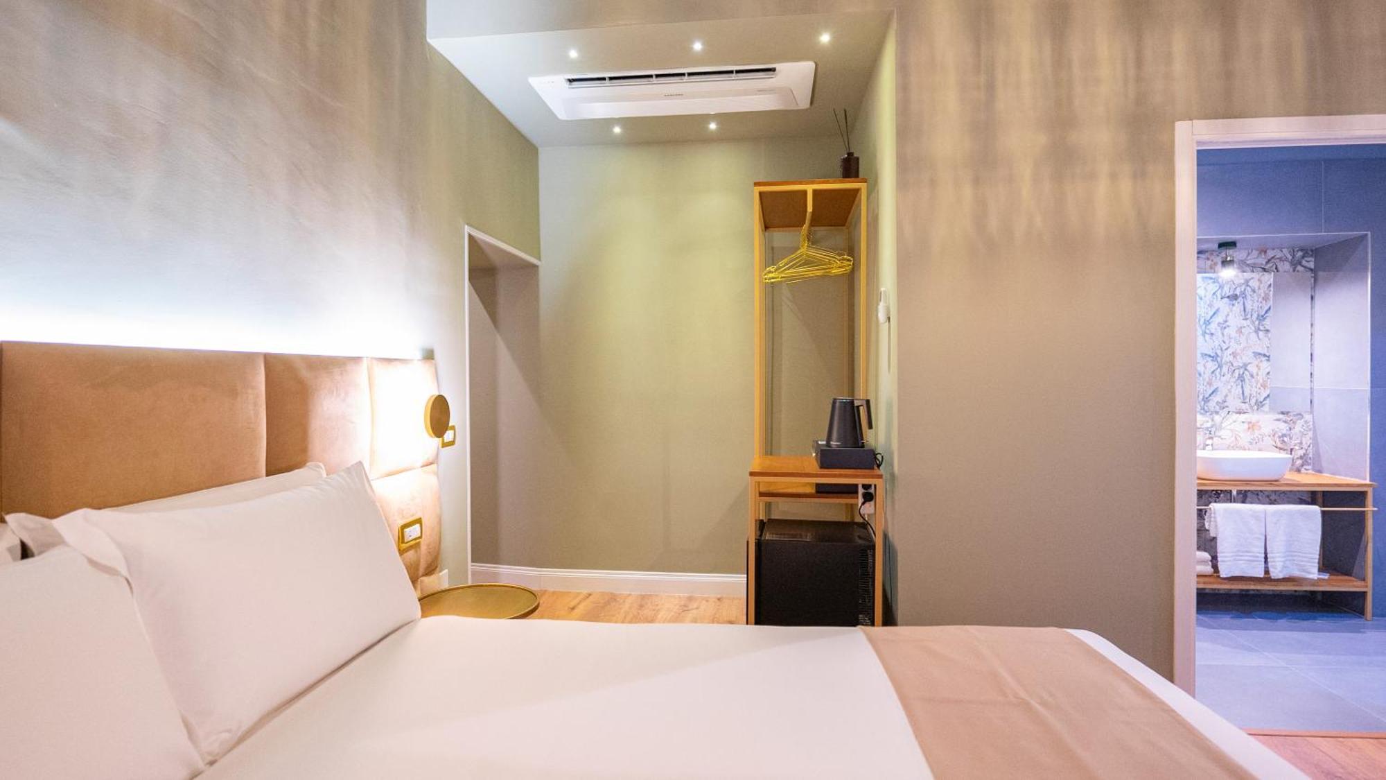 Navona Comfort Rooms ローマ エクステリア 写真