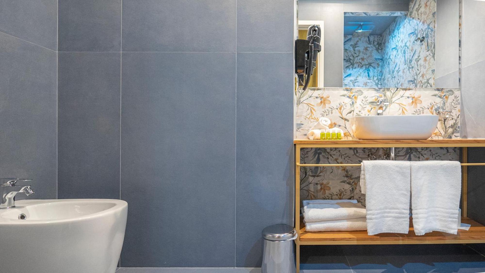 Navona Comfort Rooms ローマ エクステリア 写真